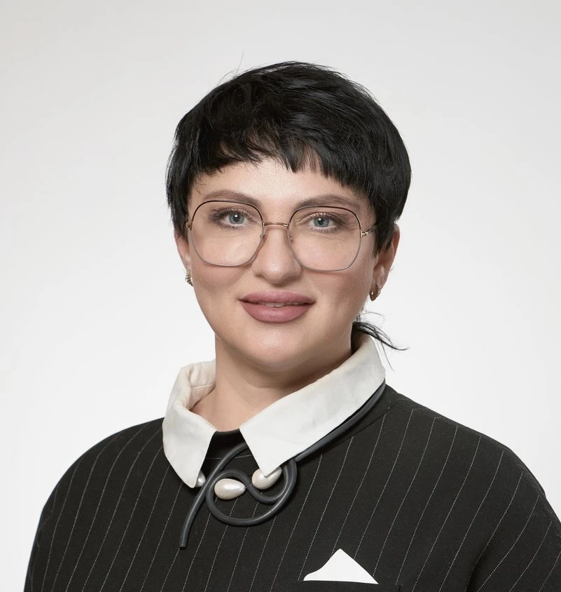 Елена Неганова