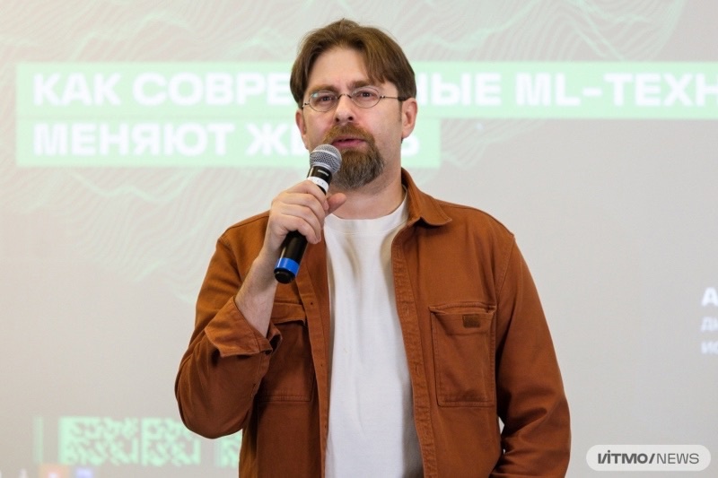 Александр Крайнов