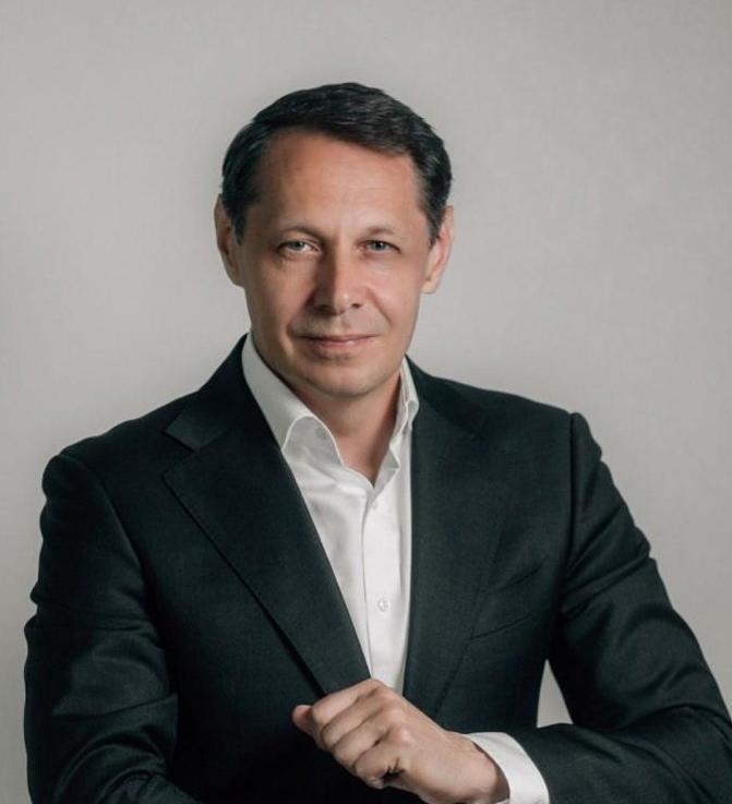 Артур Большаков