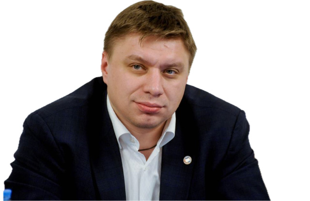 Роман Смирнов