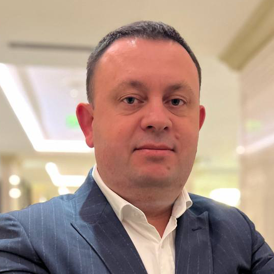 Дмитрий Качаев